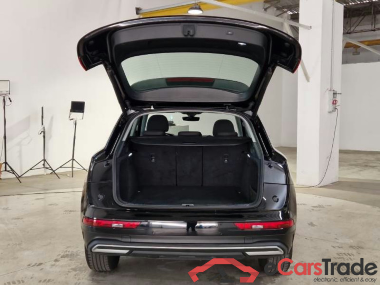 AUDI Q5 / 2020 / 5P / SUV 40 TDI BUSINESS QUATTRO S TRONIC #5