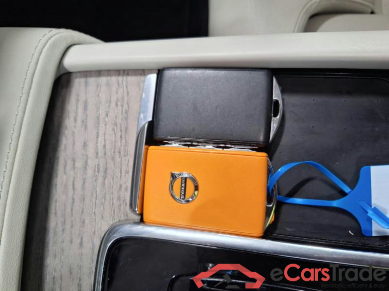 VOLVO V90 / 2020 / 5P / STATION WAGON B4 D AUTOMATICO ULTIMATE BRIGHT #6