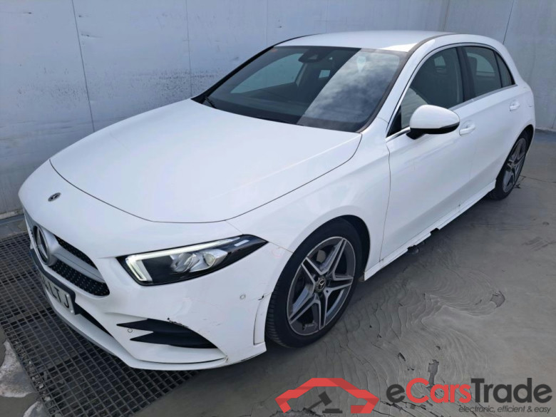 MERCEDES-BENZ Clase A / 2018 / 5P / berlina con portón A 180