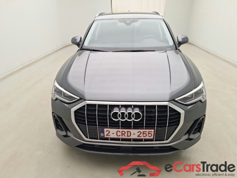 Audi, Q3 '18 PHEV, Q3 45 TFSie PHEV 180kW SL.Str.