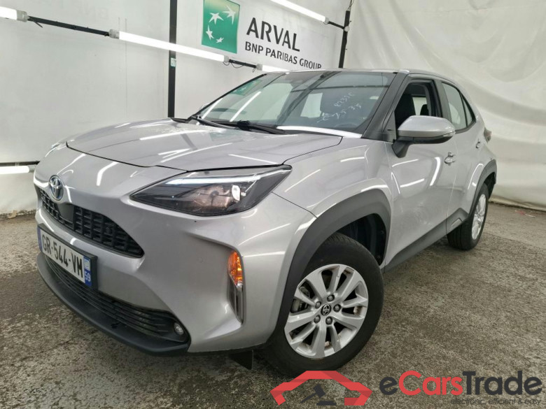 TOYOTA Yaris Cross Hybride / 2021 / 5P / SUV 1.5 HYBRID 116H DYNAMIC BUSINESS BEY AWD