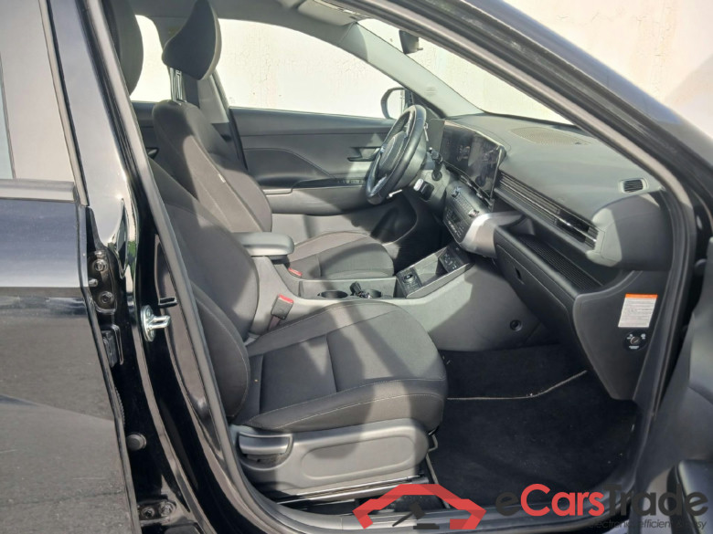 HYUNDAI Kona / 2023 / 5P / todoterreno 1.6 GDI HEV Maxx DCT #6