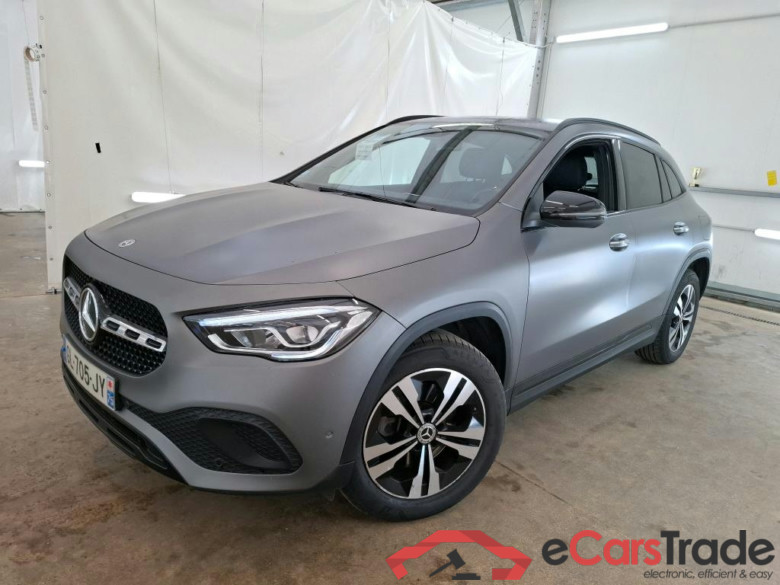 MERCEDES-BENZ GLA / 2020 / 5P / SUV 1.3 GLA 250 e BUSINESS LINE DCT