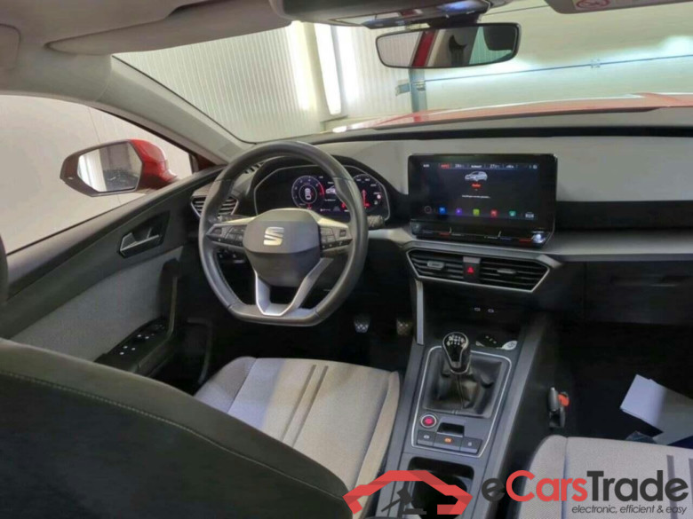 SEAT Leon Sportstourer 2.0 TDI StyleBns Int #3