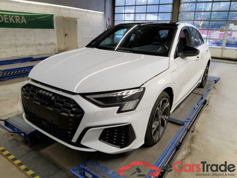 Audi A3 Sportback (8YA)(03.2020->) DE - LimS5 45 1.4 TFSI e EU6d, S line, 2020 - 2024 #1
