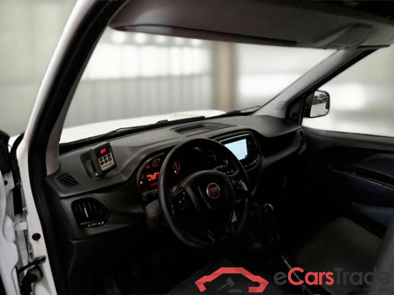 FIAT DOBLÒ CARGO / 2014 / 4P / VETT. FURGONATA CH1 LOUNGE 1.6 MJET 105CV E6D-F SeS #3