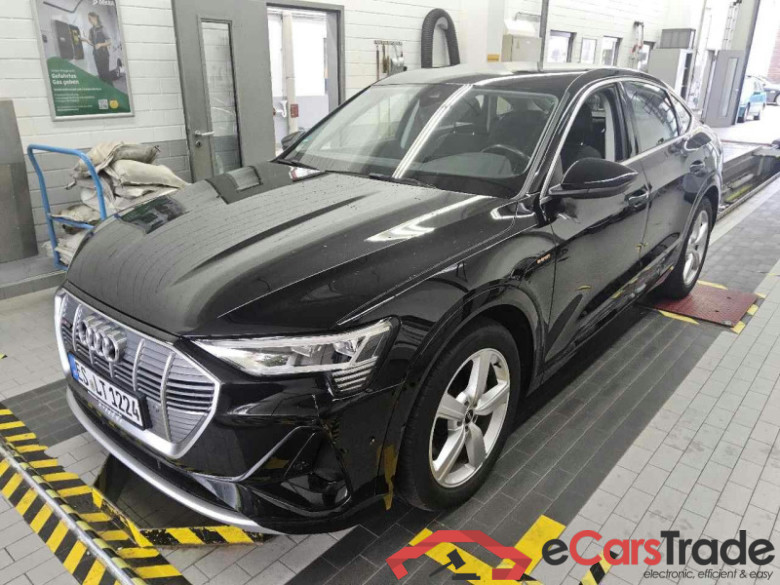 Audi e-tron Sportback (GEA)(11.2019->) DE - SUV5 50 quattro, S line, 2019 - 2023