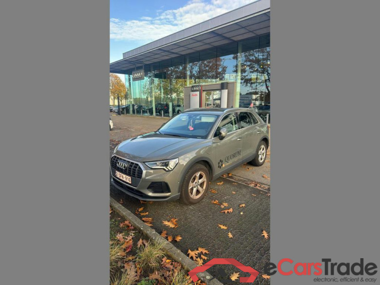 AUDI Q3 PHEV 45 TFSIe Attraction S tron.(180 kW) #1
