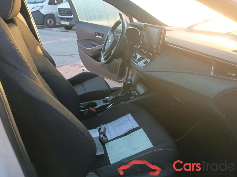 TOYOTA Corolla / 2019 / 5P / berlina con portón 1.8 125H ACTIVE TECH E-CVT #6