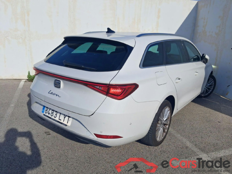 SEAT Nuevo León / 2020 / 5P / familiar SP 1.5 eTSI 110kW DSG S&S Xcellence Go L #2